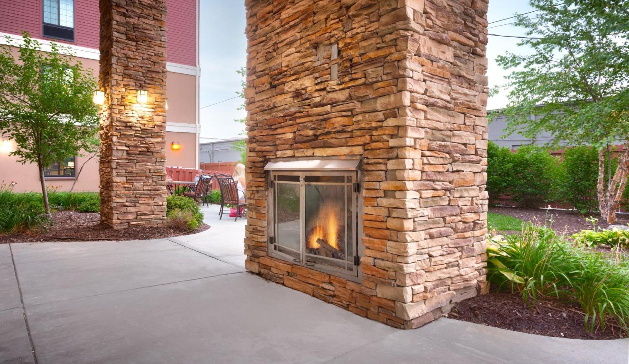 Staybridge Suites Omaha 80Th And Dodge By Ihg Exterior photo